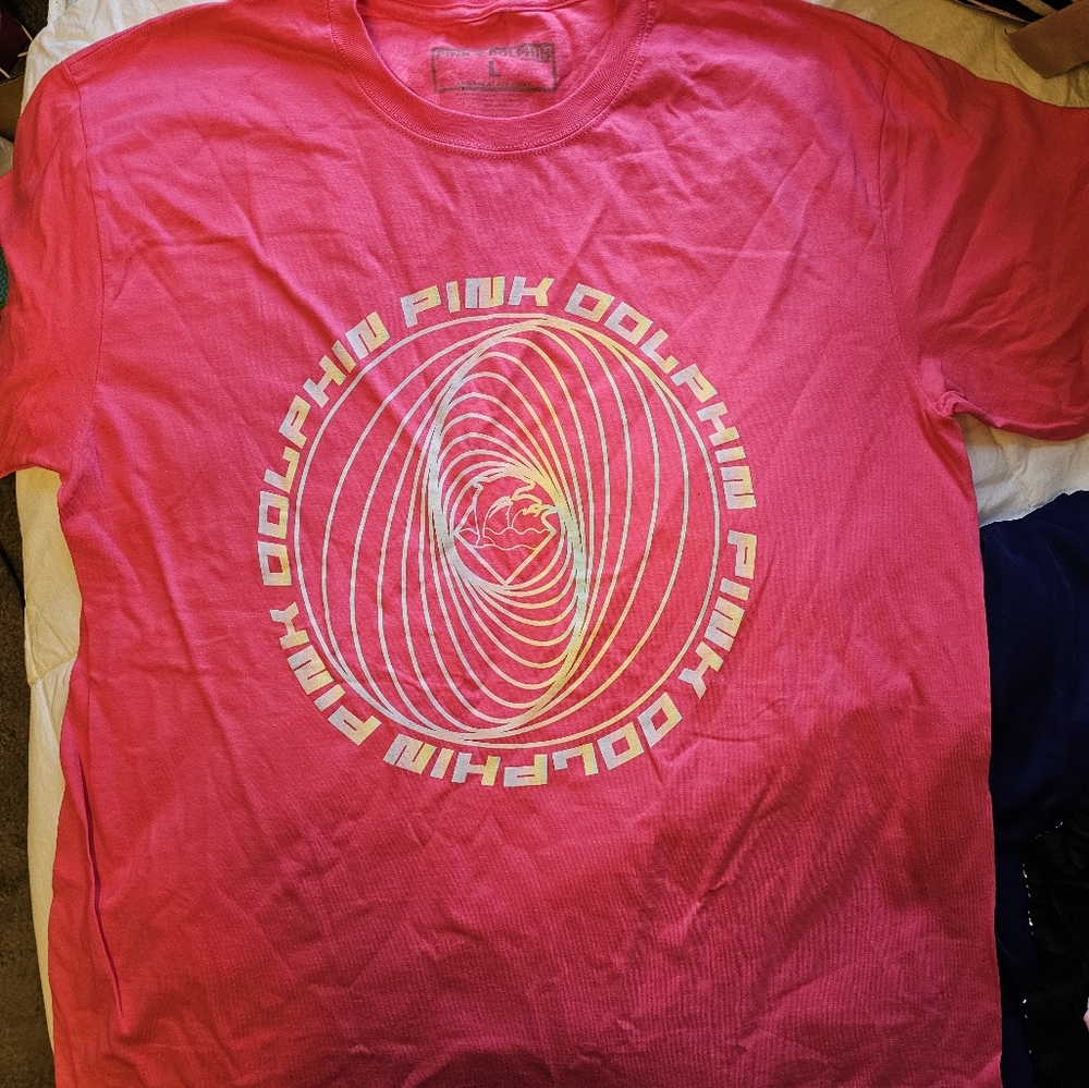 L/XL NWOT Pink Dolphin Shirt